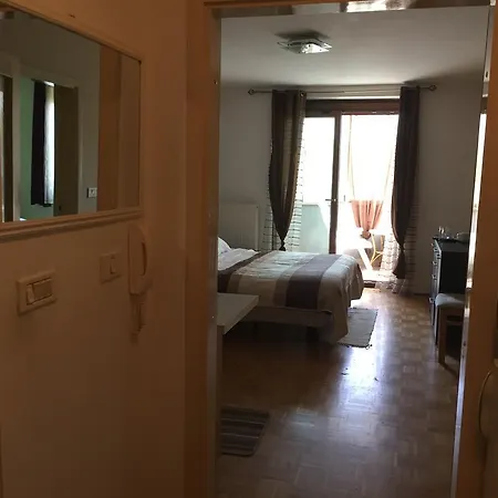 Apartman Lucija *